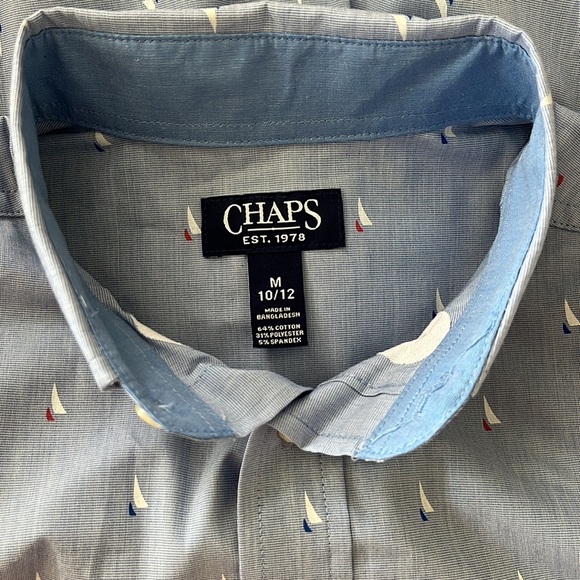 Chaps Boy’s Collared Short Sleeve Dress Shirt, Sailboat Pattern, Size M 10/12 - Picture 2 of 6